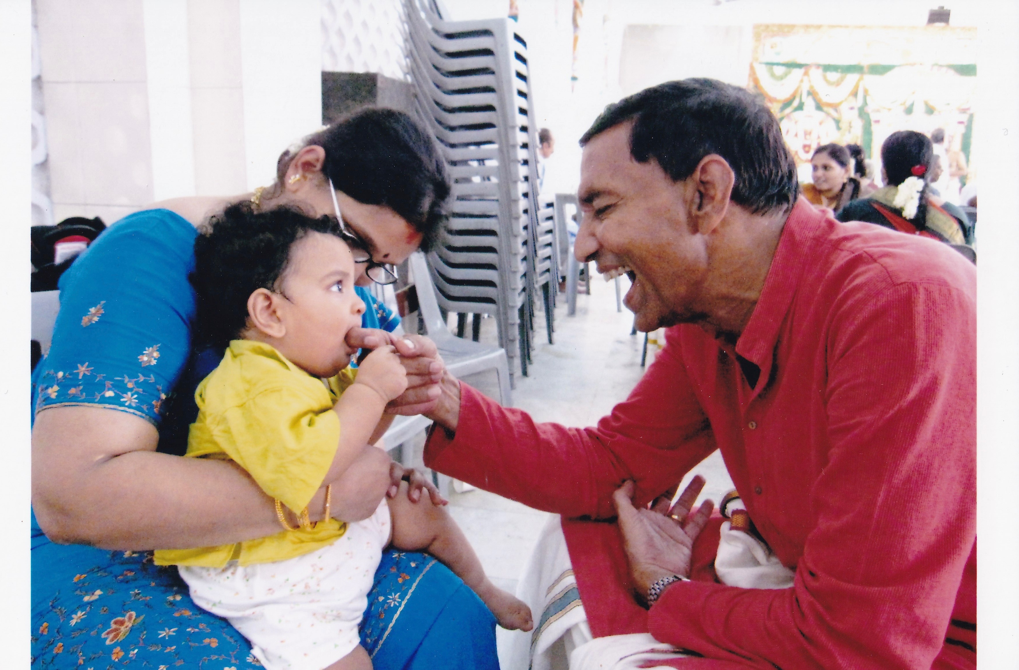 So grateful to have seen Uncle in the summer of 2024. He had one of the best laughs I have ever heard. This is one of my favorite photos of him, I can almost hear his roaring laugh as my then less than 1 year old son bit his finger. A lovely, warm, genuine human being. Safe onward journey Uncle, we will miss you. Chungoos