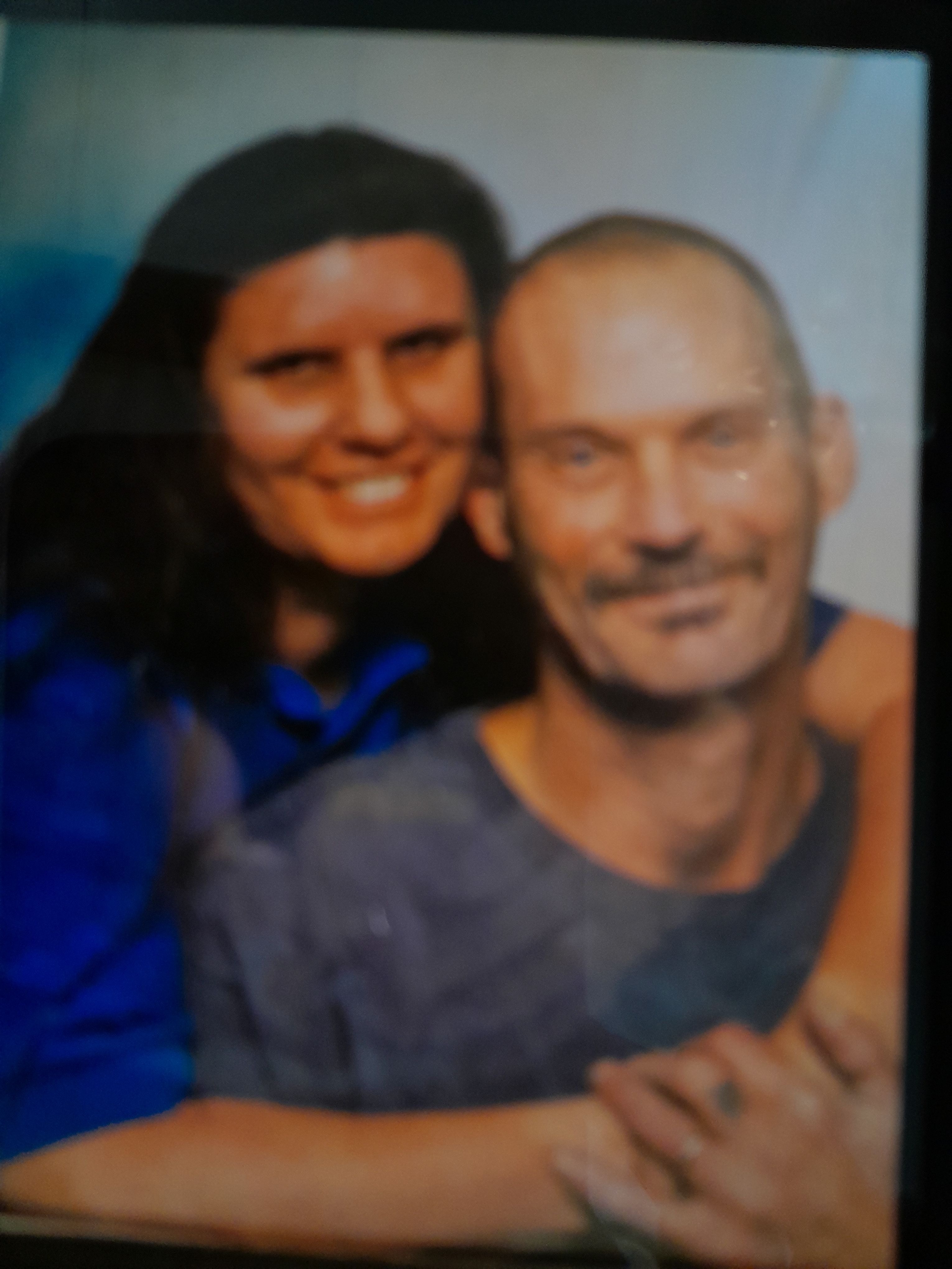 I had a wonderful  life with this man. 
We had ups an downs. But always. Work though  it.   I love u very much. An I miss him so much