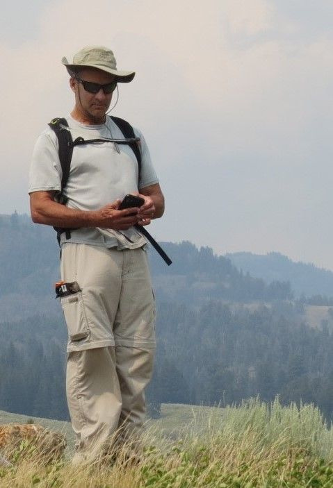 Yellowstone hiking 2024