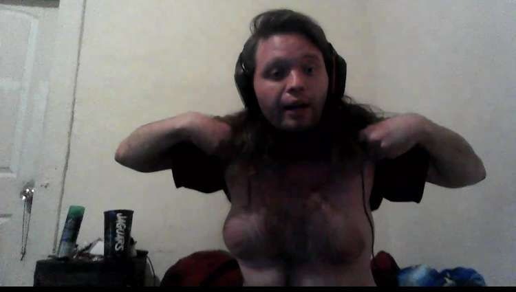 Theworld will moss dem tittays!