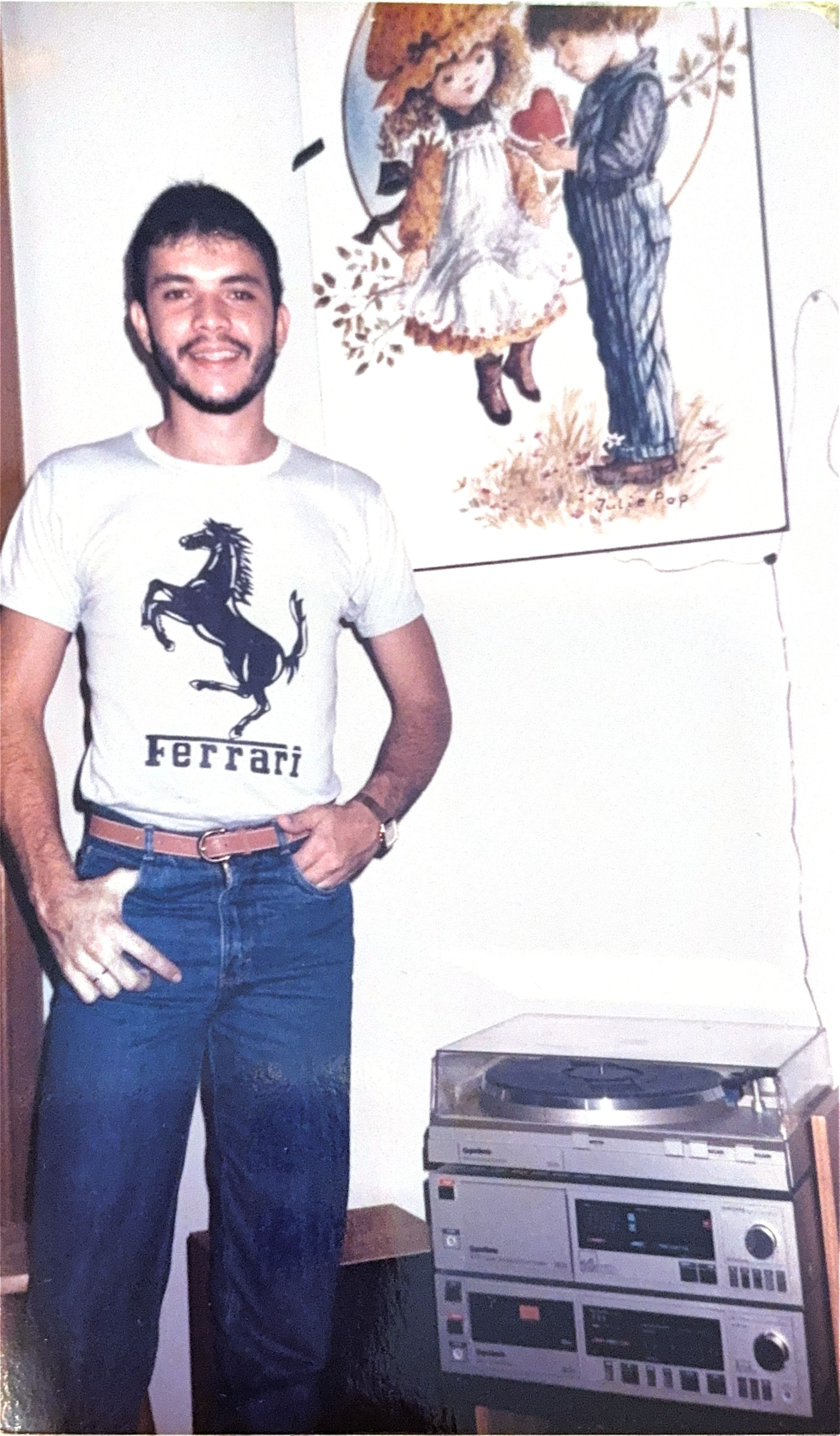 ENG: Probably one of the last photos of single Mozart! This was taken in 1986, just months before he got married to Rosy. POR: Provavelmente uma das últimas fotos do Mozart solteiro! Essa foi tirada em 1986, poucos meses antes de ele se casar com a Rosy.