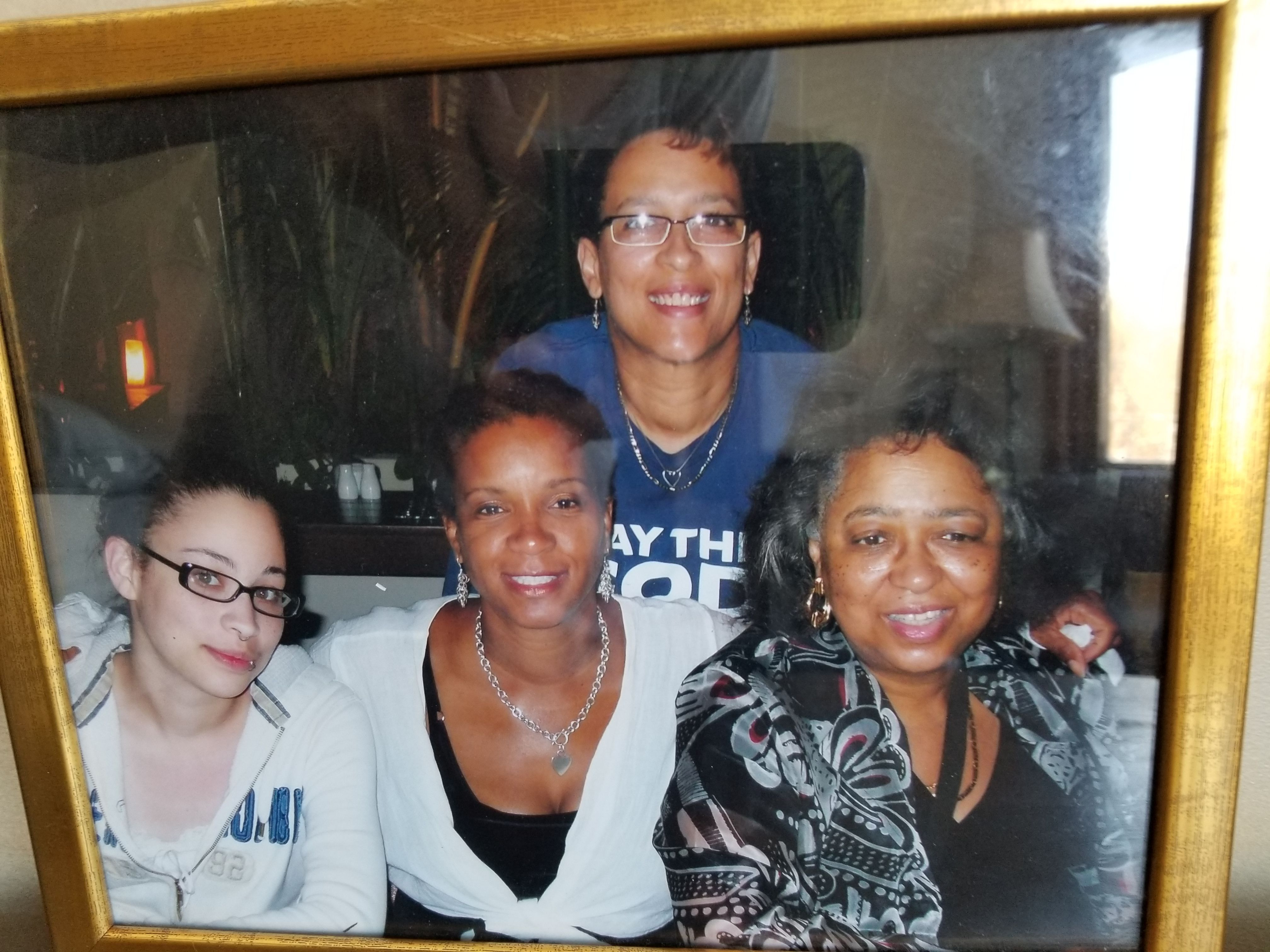Monica, Tracy, Michelle & Stefani in Mexico