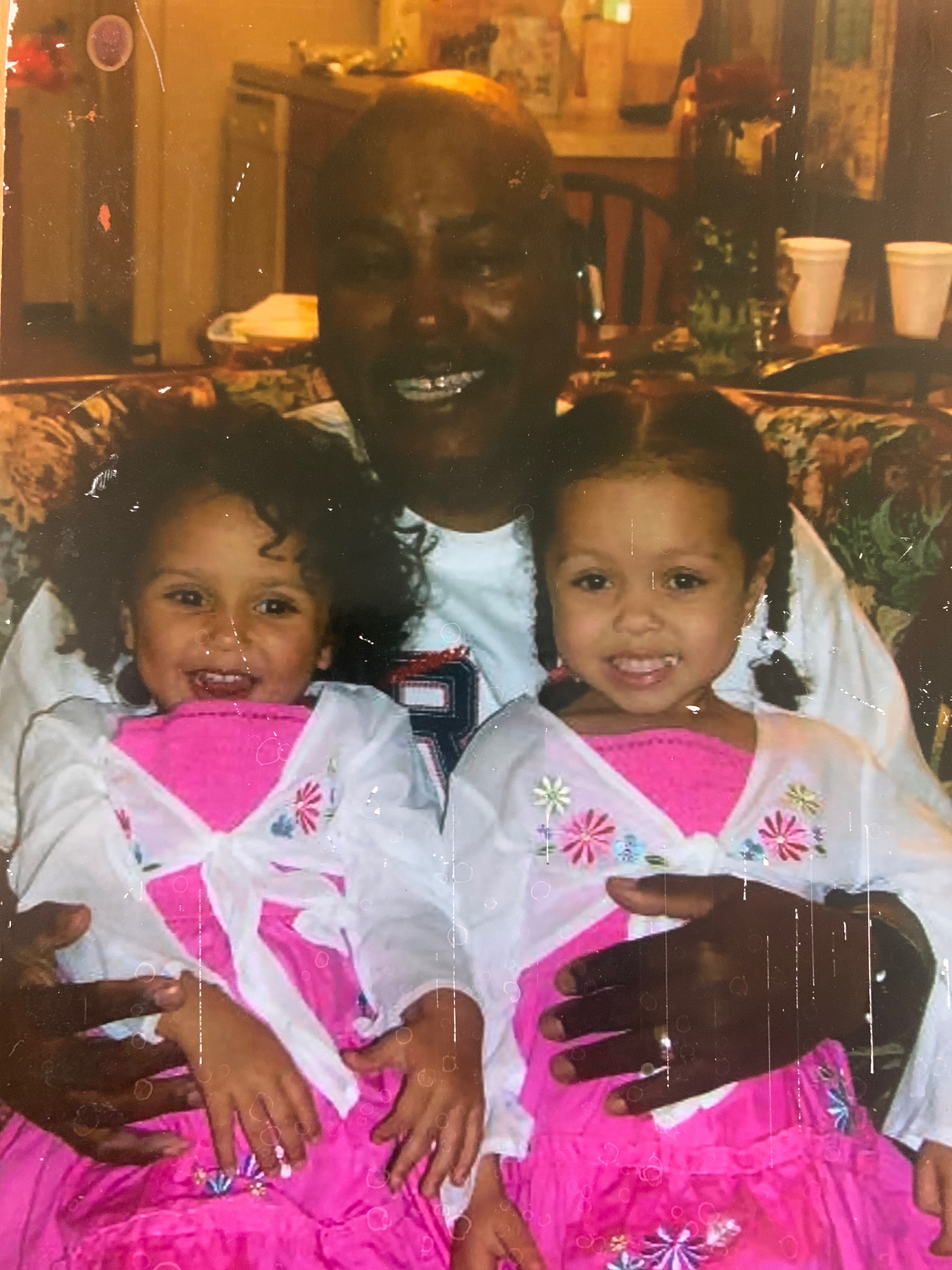 I miss and love you so much grandpa! I will always remember your laugh and clever jokes. Thank you for always showing me how much you loved me and my siblings. I'm so blessed to have spent every moment with you. It brings me peace knowing you are in a better place now with the Lord🙏
I will always love and remember you my sweet grandpa ♥️