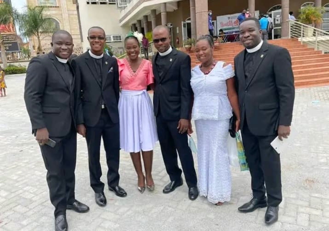 Our commissioning Thanksgiving Service at Grace, Wetlands. June 2021
