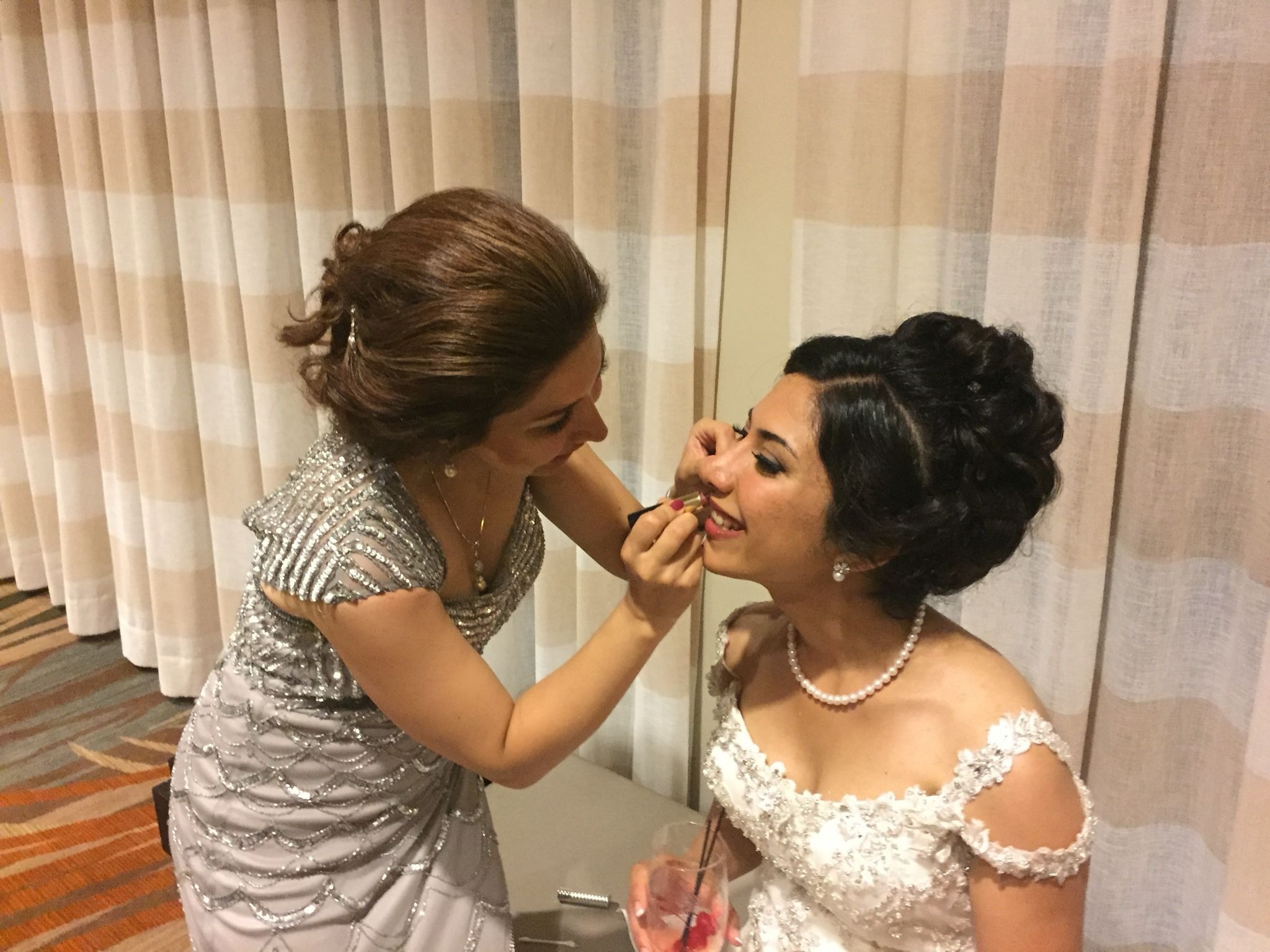 I looked like a Halloween character by the end of my wedding night, but my sister was glowing like an angel until the last few minutes of her wedding, and I could only praise her.