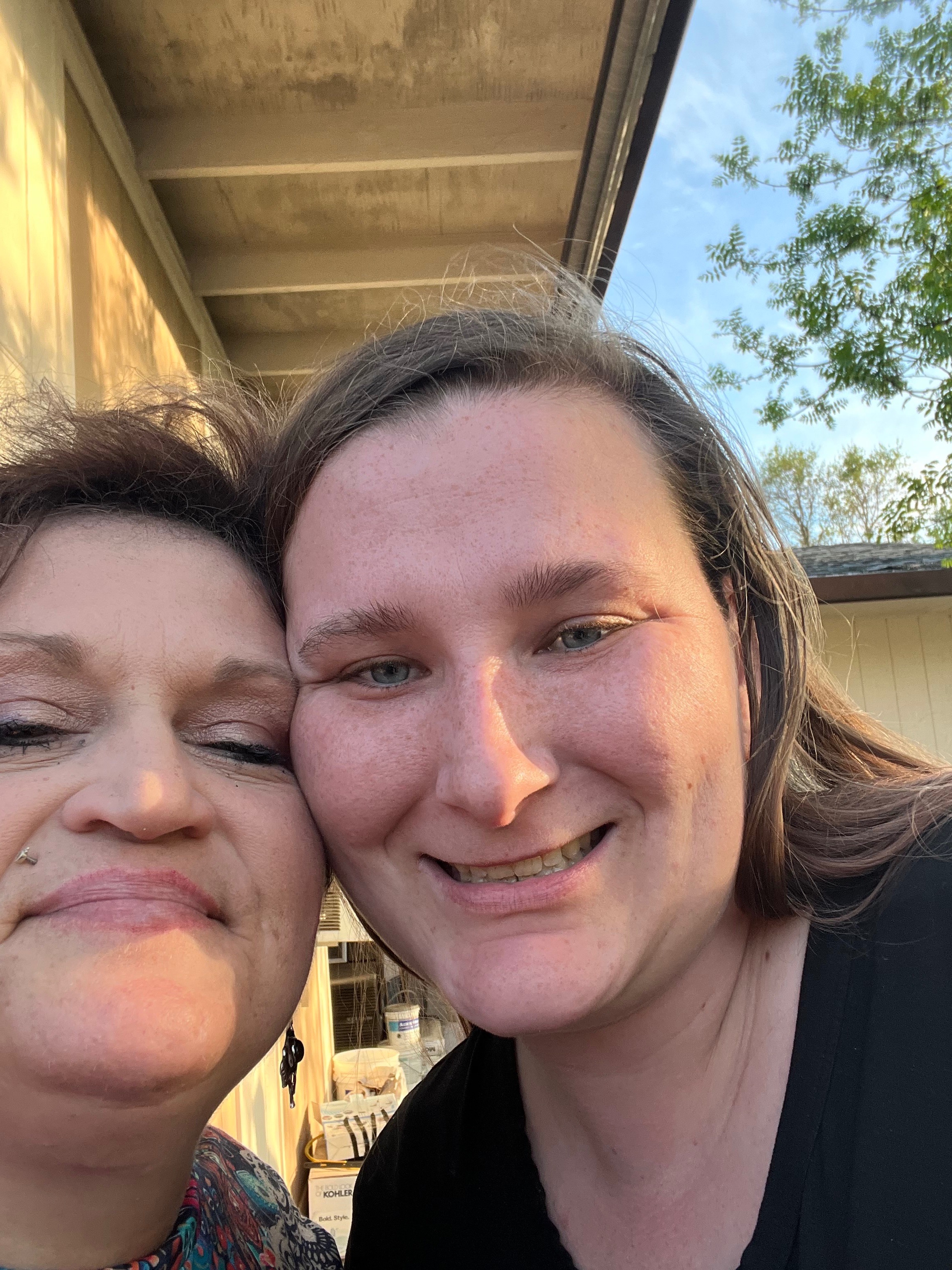 Miss you so much, Auntie. ❤️ I’m so incredibly grateful that I had the chance to meet you in person and spend time with you at Uncle Charlie’s house. Your kindness, love, and beautiful spirit made such an impact on everyone around you. This photo will always be a special reminder of that time together. You were truly amazing and will be missed more than words can express. Until we meet again, you’ll forever hold a special place in my heart. 🕊️💕