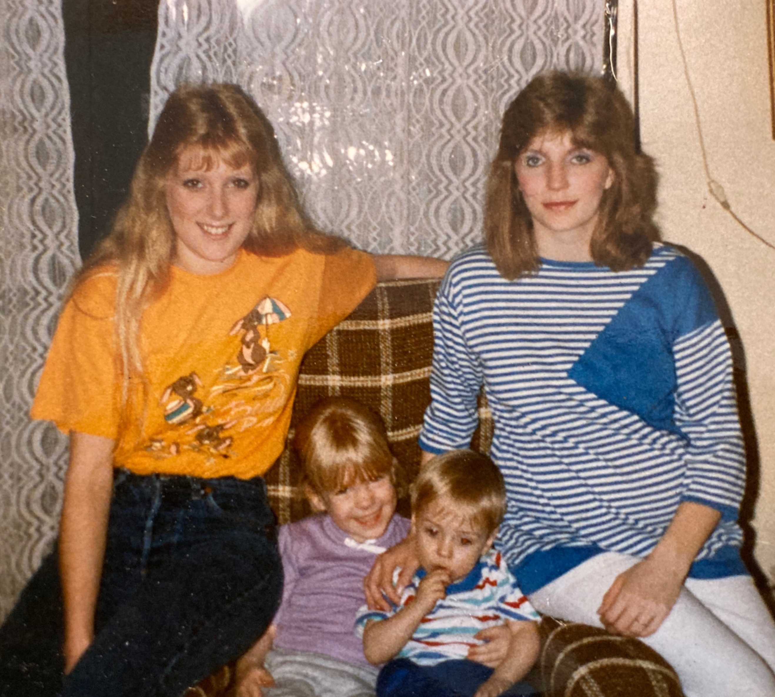 Julie, Nicole, Andrew, Tab and Jordan in Tab's tummy.
1988
I have so many wonderful memories with Julie. Taking the kids to the lake, road trips from Montana to Nevada, holidays, playing cards with grandma…..One thing that I always loved about Julie is the way she loved all children. This is what I probably think of the most. My kids were always excited to go to Uncle Dodgie and Aunt Julie’s house. Aunt Julie always had the best snacks! She had a way to always make you feel at home. I sure will miss her. Loved her so much!