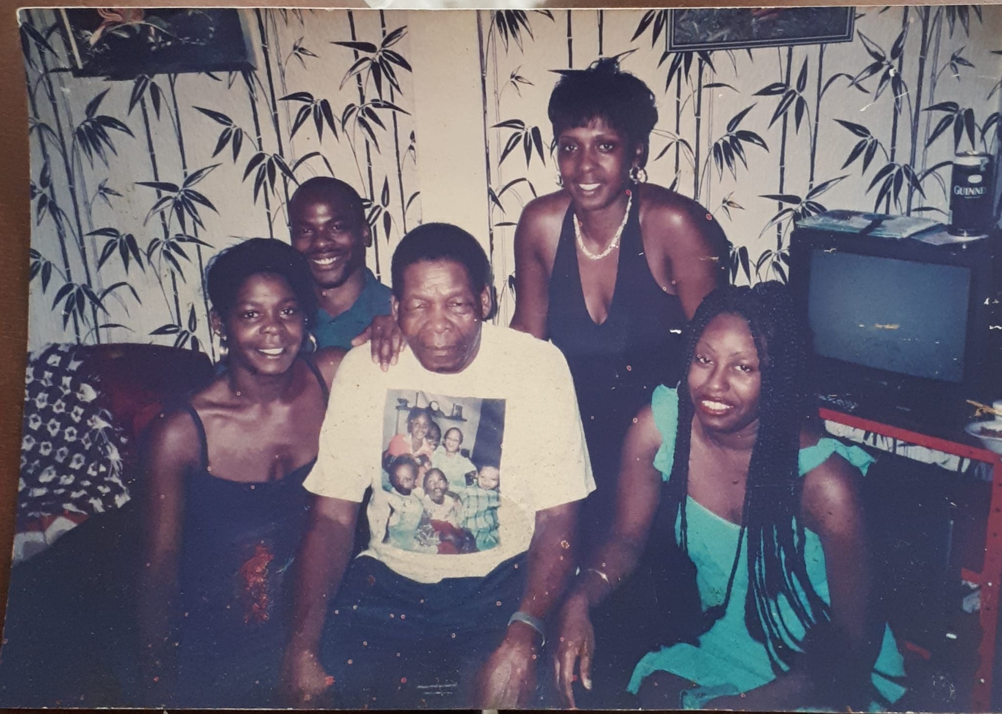 A wonderful day to remember with the family. Rochelle was my niece as well as birthday twin. Aries queens born on the 7th April. You're always be in my thoughts and prayers may you rest in eternal peace.