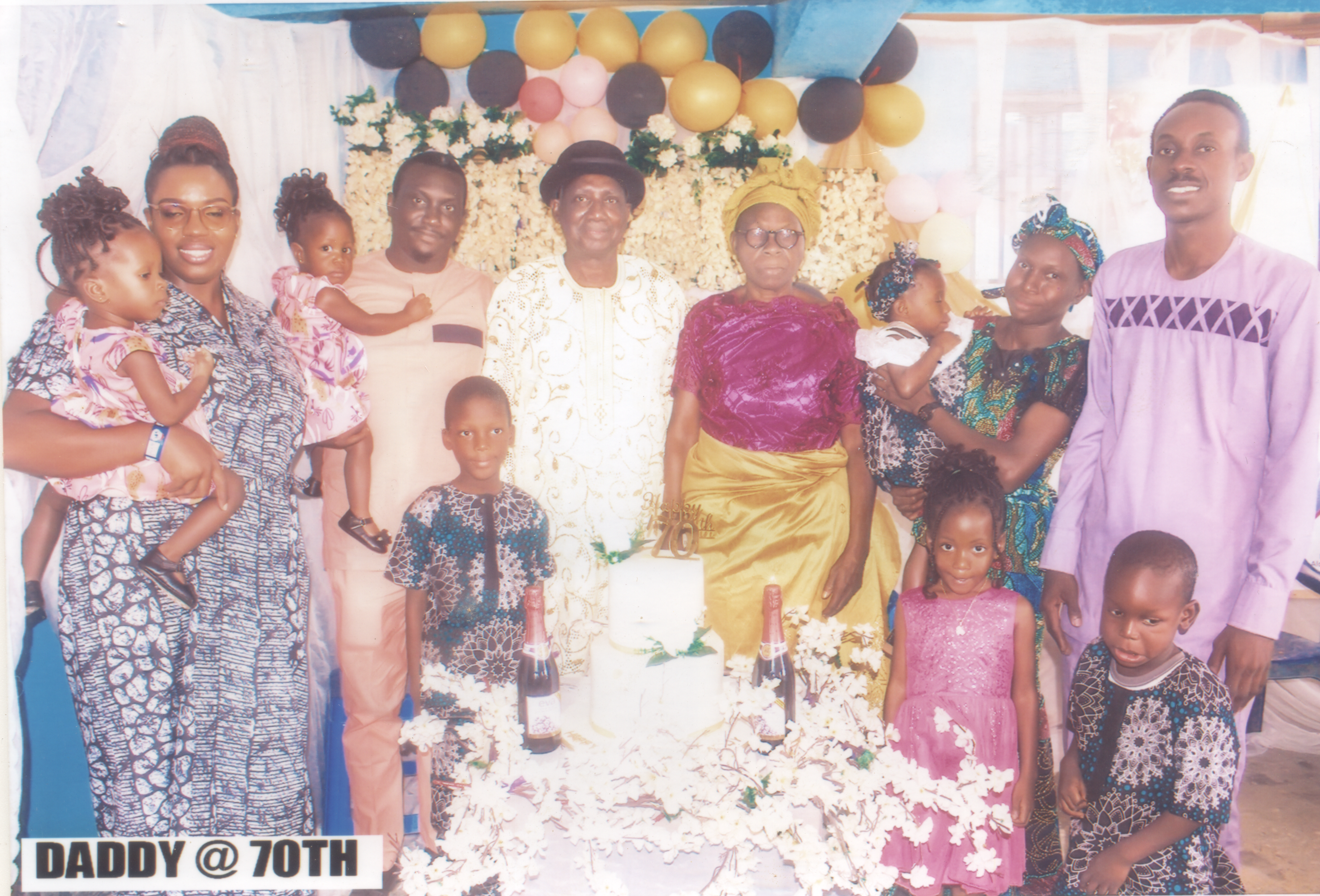 Mama with the entire family. What a fulfilled life she lived