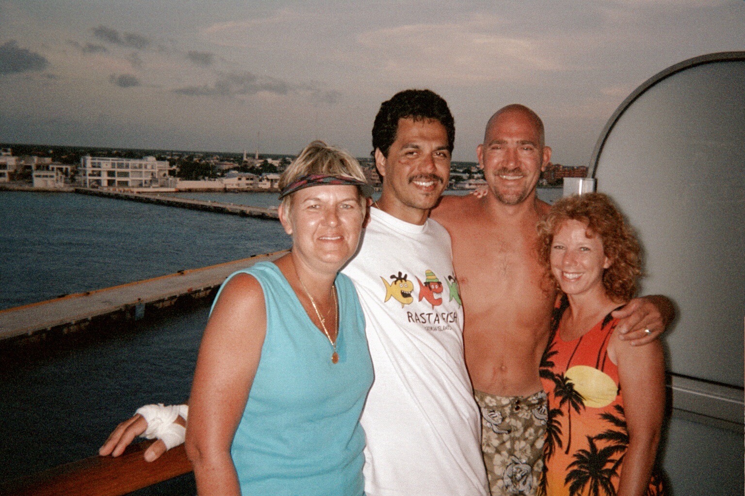 1997 Scott with Matalea, Clayton, & Leigh