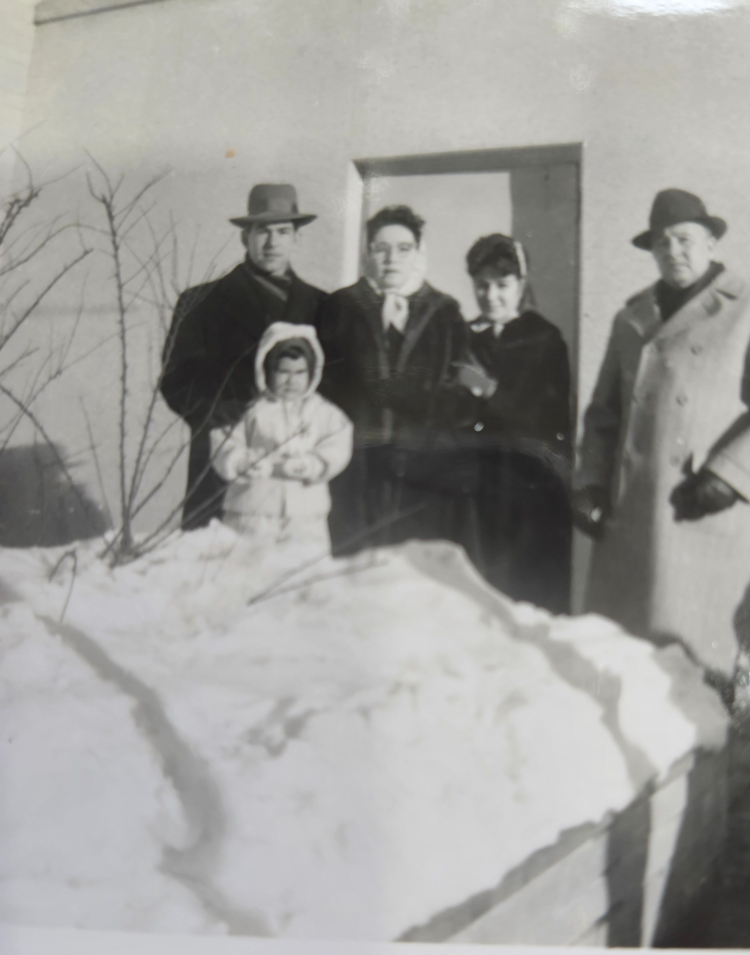 New York City February 1961, Nene,  Tia Checha, Elsie, Tio Gerardo and baby Leti enjoying the cold and snow storm. Tia Nena took this photo.