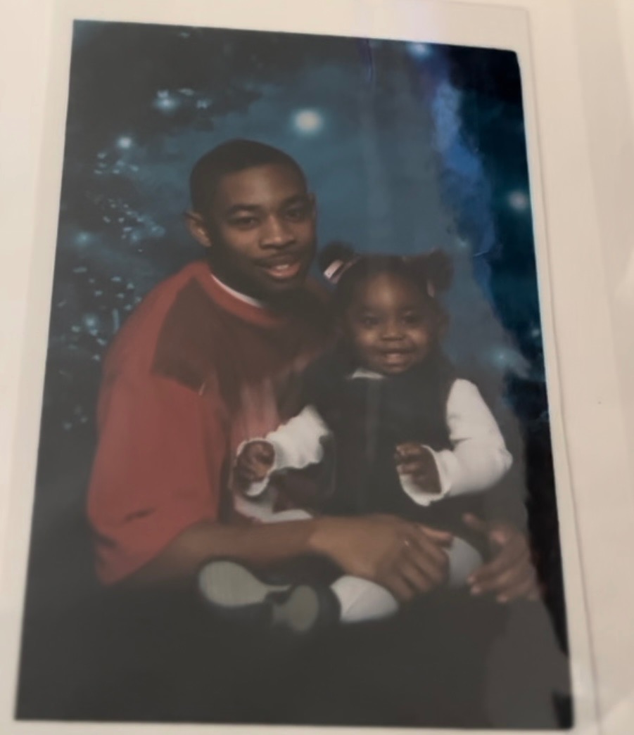 Daddy I’m so sad without you but I just keeping hearing you tell me I have to fight and keep going and finish my goals in life. I miss you dearly and I love you to the moon and back ♾️