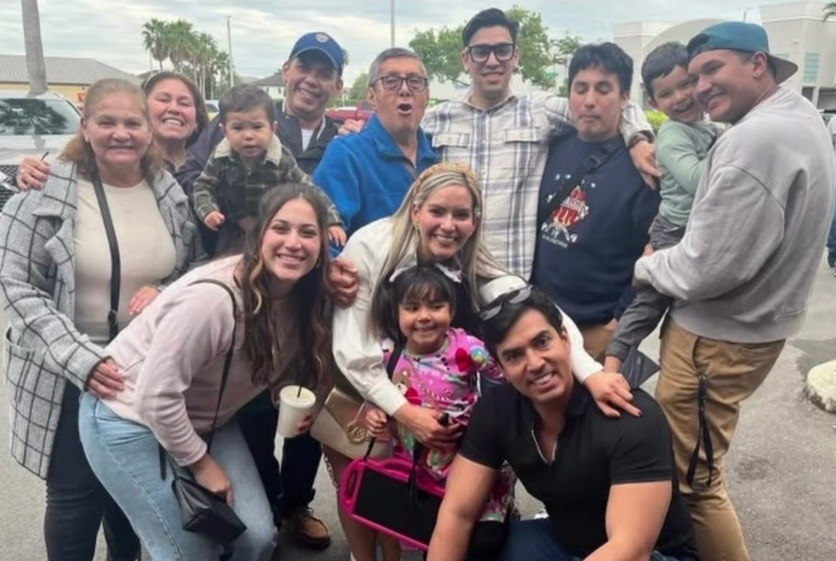 Familia Guanipa Archila🤍
Con profundo dolor, pero esperanzados en que nos reencontraremos en la vida eterna.
Te amaremos siempre