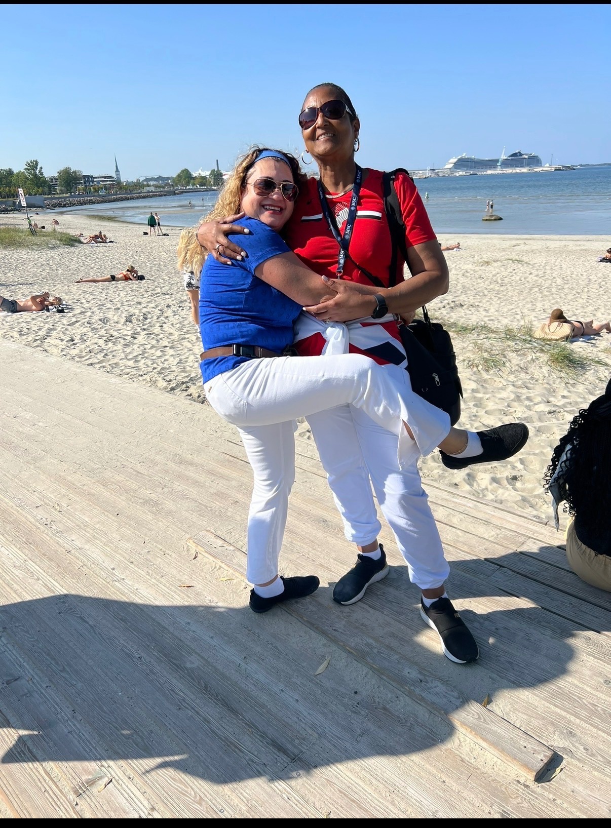 My sis 60th birthday 🥰