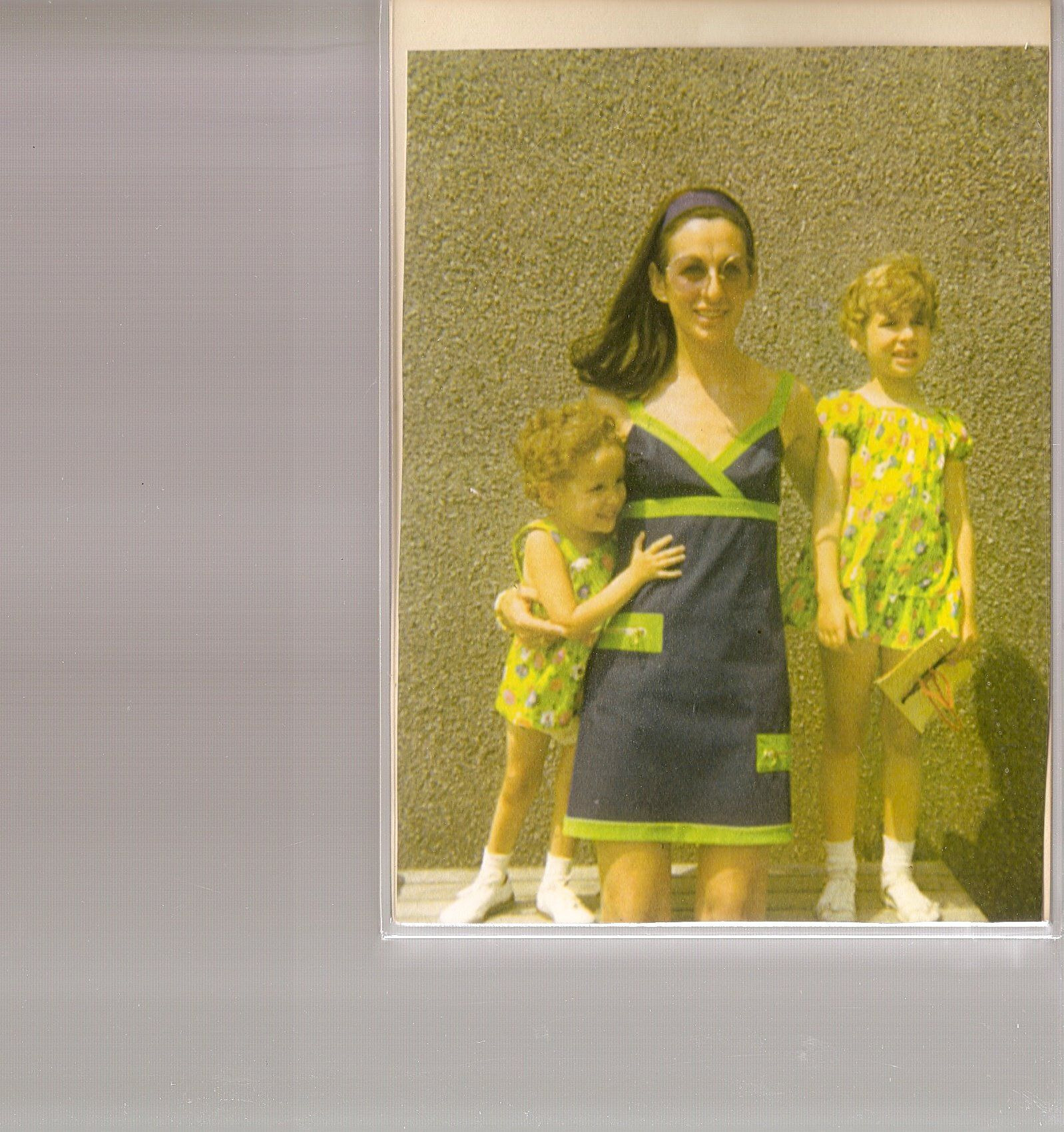 Ruth, Darcy and Tina circa 1969