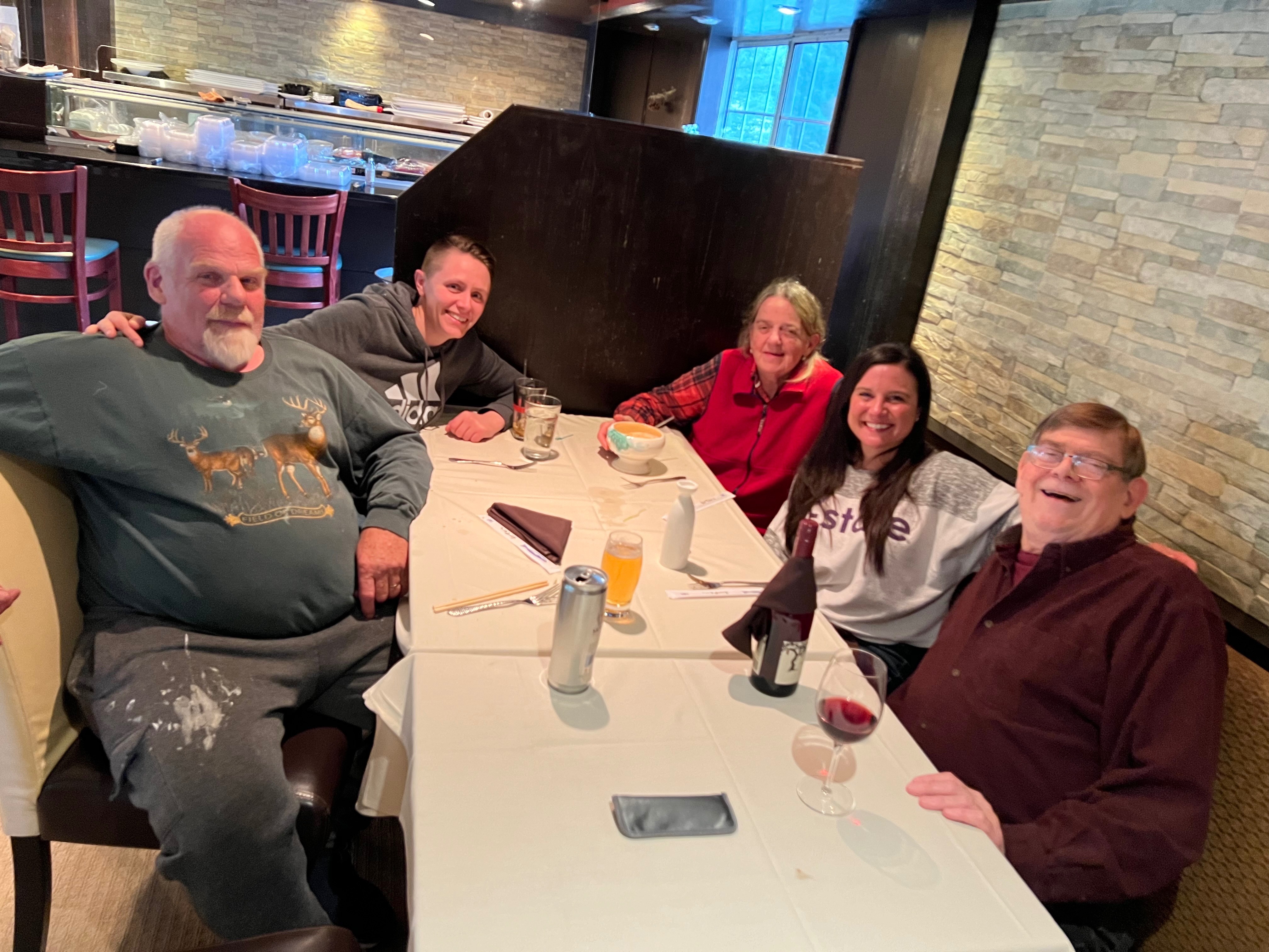 If someone knows what a glass half full is, it’s Rod…when he told me about the liquid diet, he said, “You know what the best part is? I can still have beer and wine!” And of course Meadow never disappoints 🥰