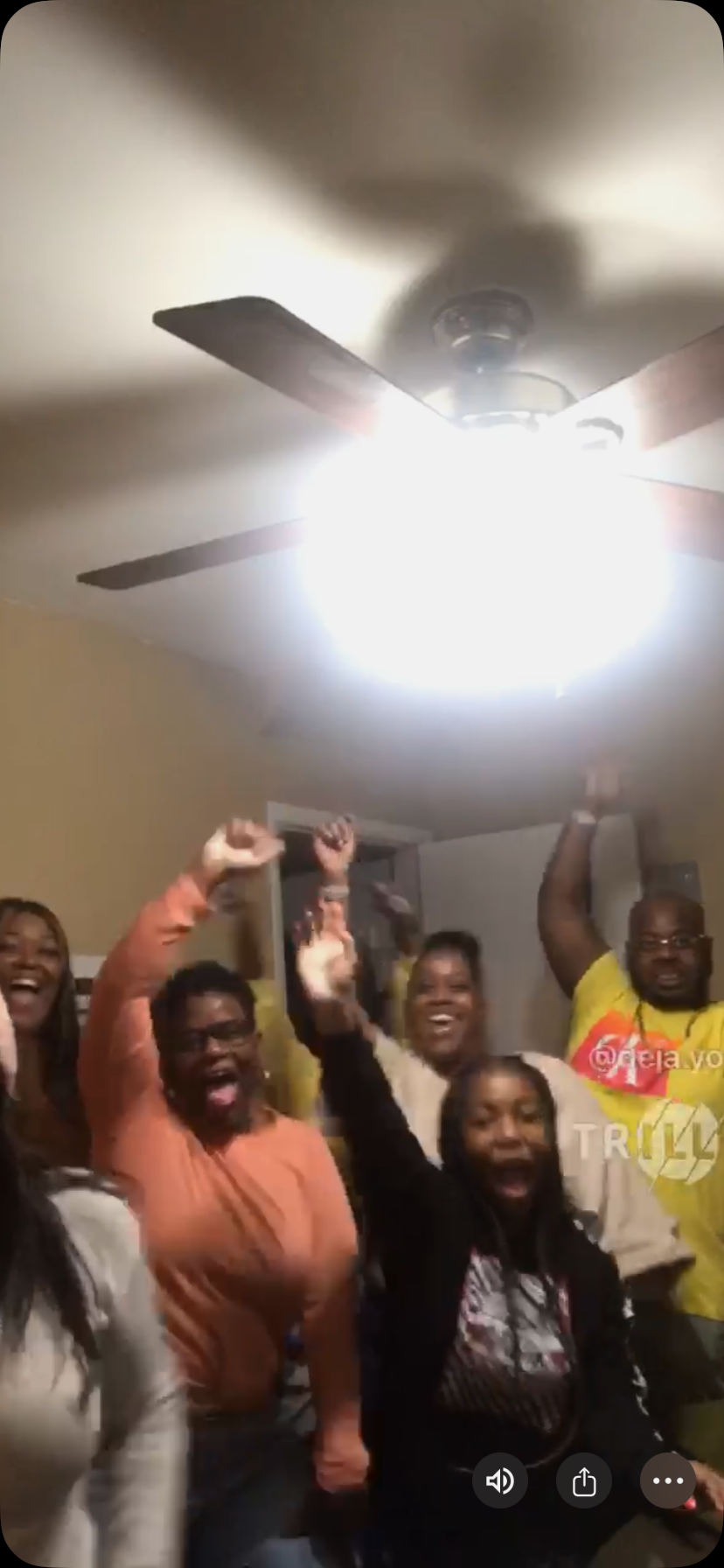 New Yearβs Day Shani house 2019 we made video off song Whoa Dawn came up Deja I just moved in that Dec