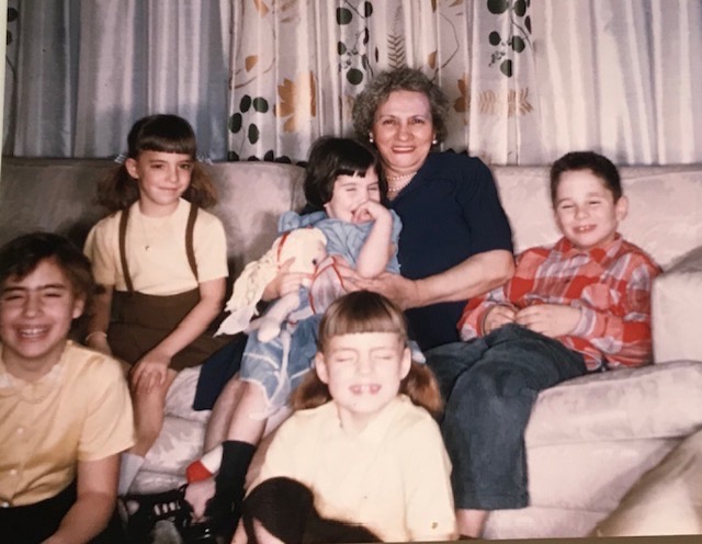 Ruthy, Ramey, Robin, Grandma Grossman, Peter